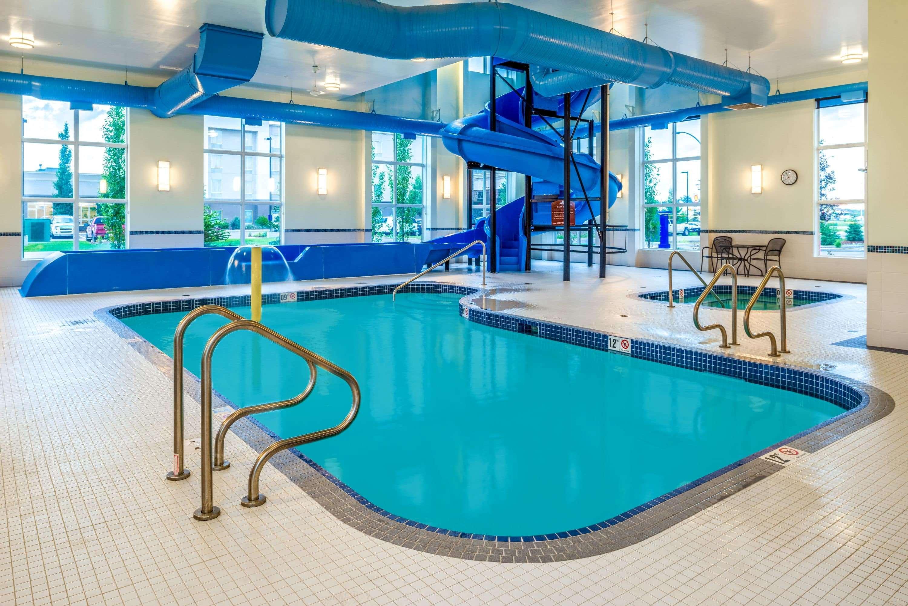 Microtel Inn & Suites By Wyndham Red Deer Kültér fotó