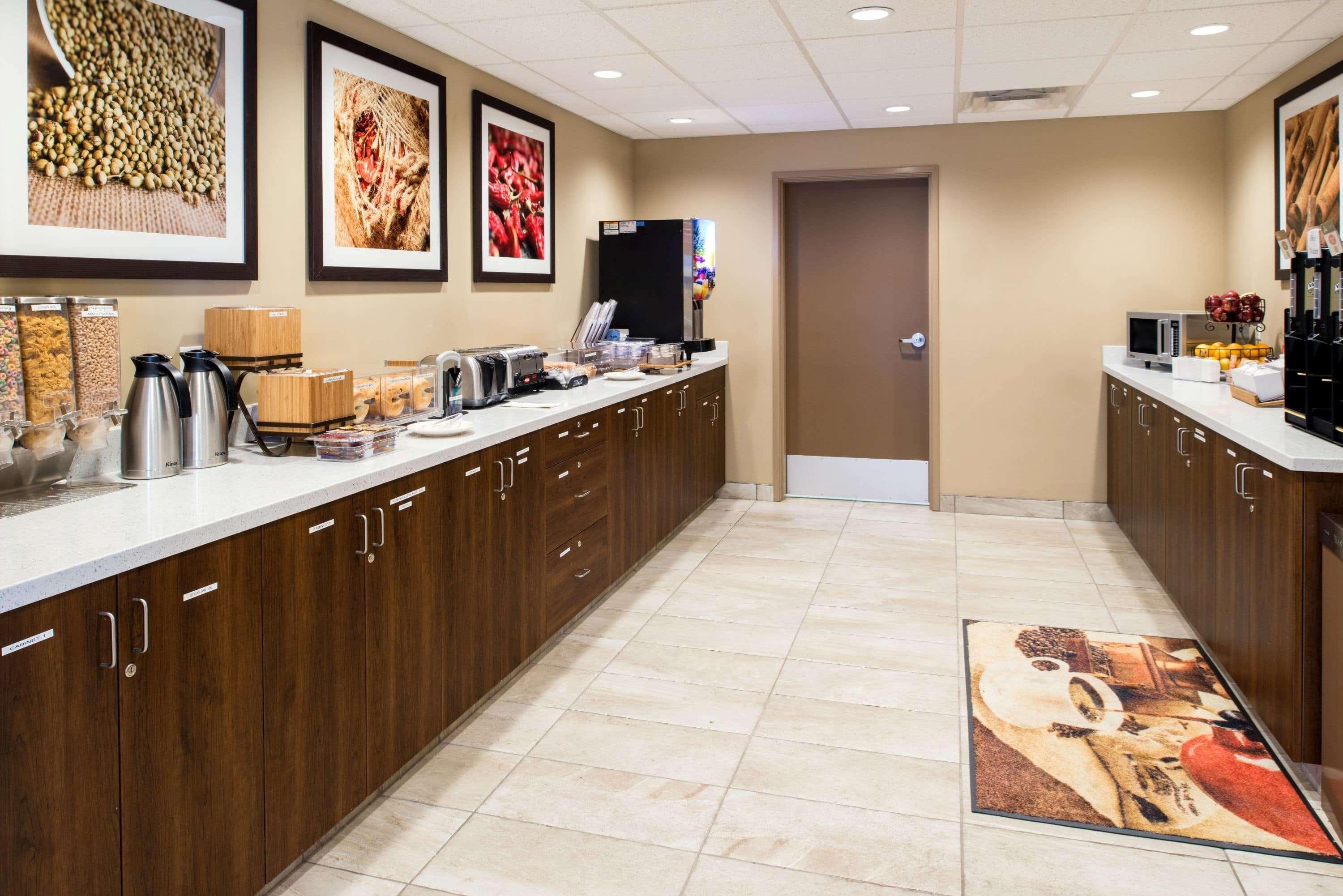 Microtel Inn & Suites By Wyndham Red Deer Kültér fotó